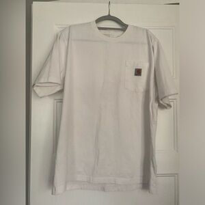 Men’s. Carhartt pocket tshirt. Loose fit. Size lg